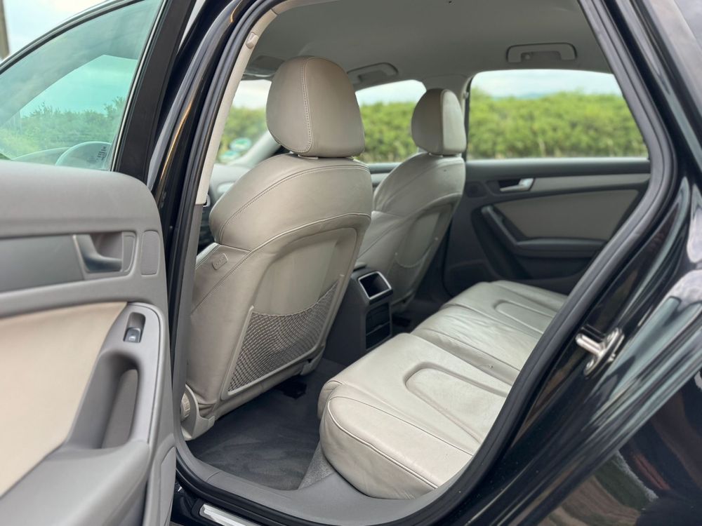 Audi A4 B8 2.0 TDI 140 Cp An 2009 6+1 Trepte *Led Navi Moduri condus*