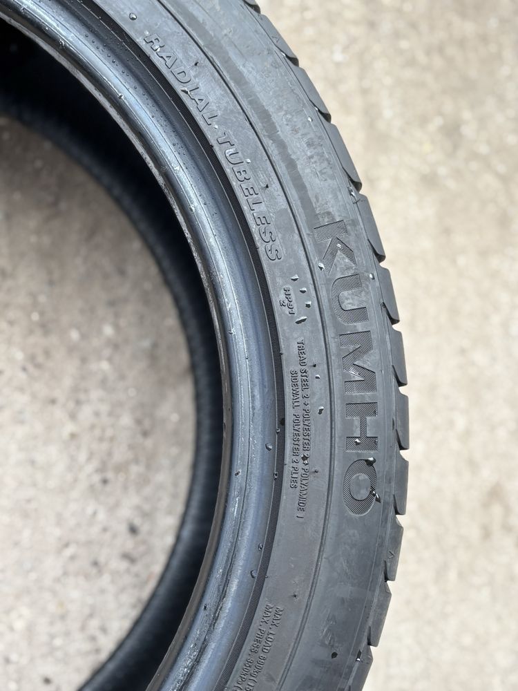 235/45/19 GoodYear 2 бр Kumho 2 бр
