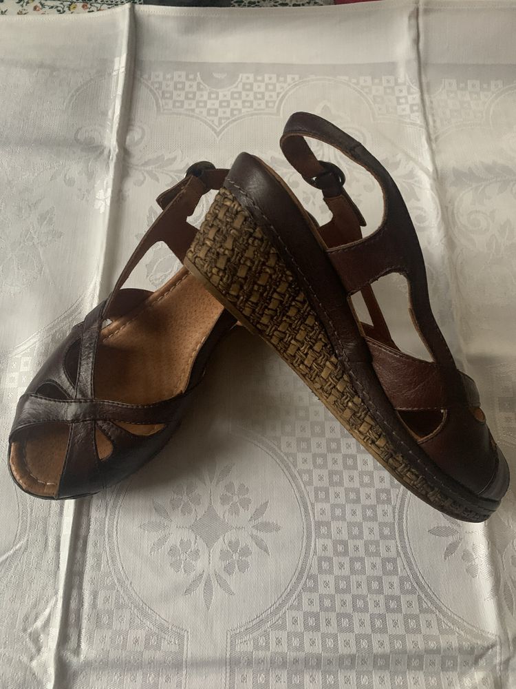 НОВИ дамски сандали от естествена кожа–българско производство №37