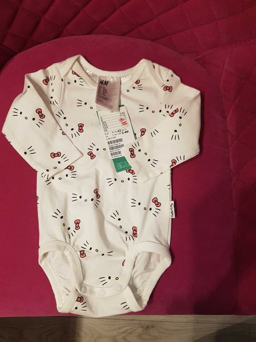 Бебешки дрехи 0-6м. Нови и много запазени.