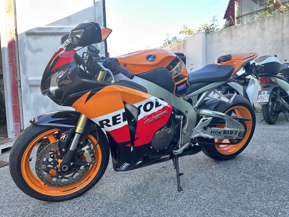 Honda CBR 1000 RR Нов Внос!