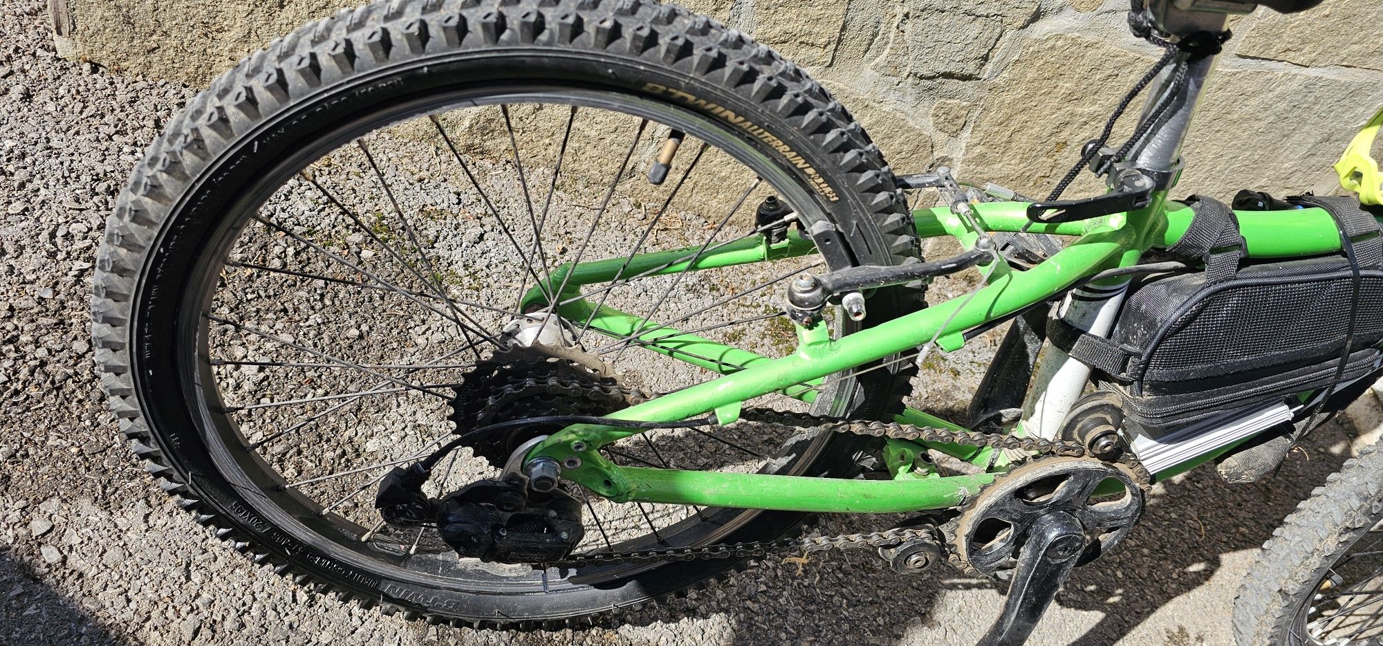 Детско електрическо колело велосипед Specialized 20 инча