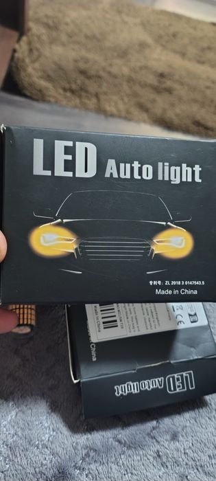 Vand becuri led semnal model SL-144  led .