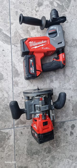 Milwaukee rotopercutor,freza pe acumulator