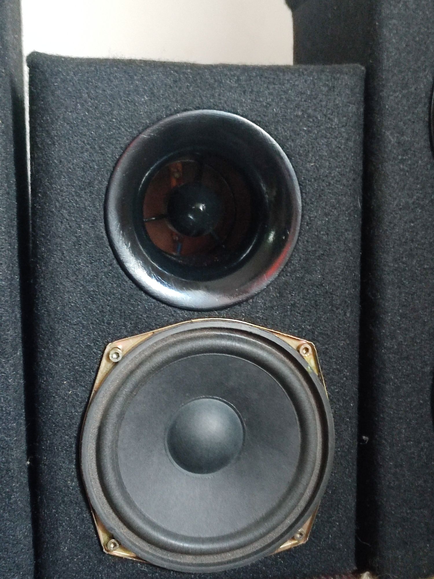 Vând sistem audio făcut acasă