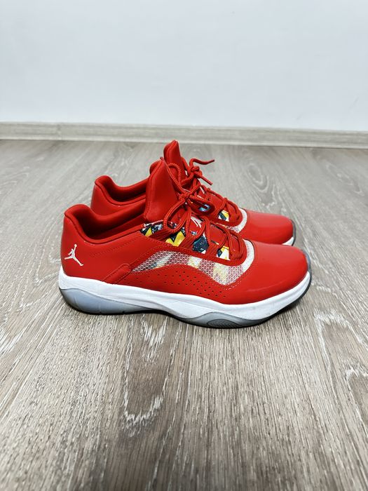 Nike Air Jordan 11 CMFT Low / 42