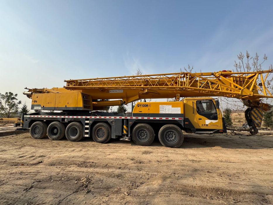 avtokran sotiladi 100 tonna