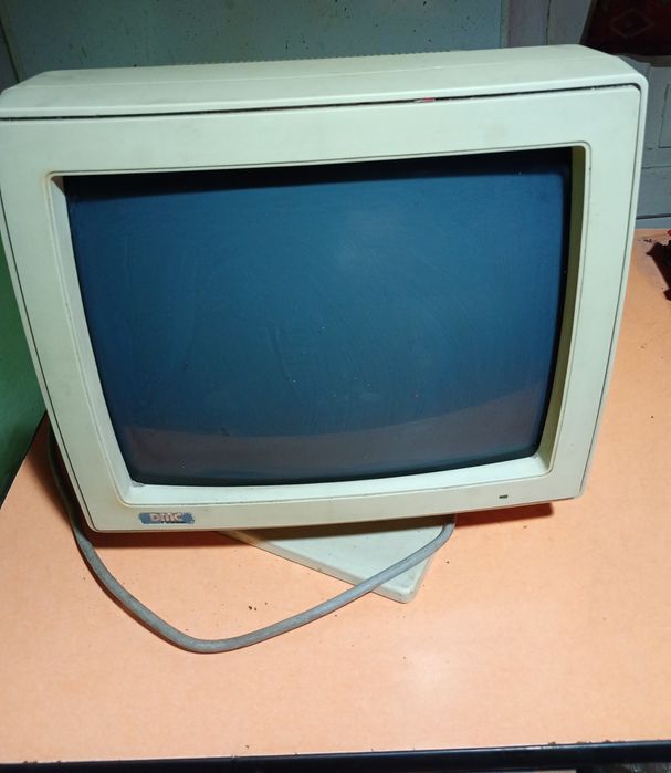 Monitor, funcțional, stare bună