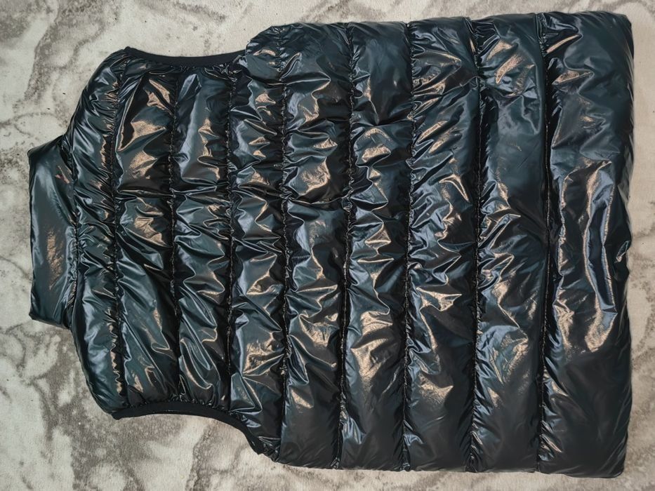 Мъжки елек Moncler