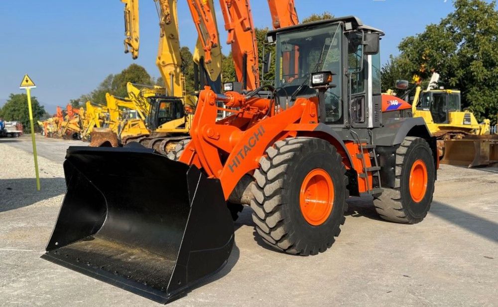 Dezmembrez încărcător frontal Hitachi ZW140, ZW150, ZW180–piese
