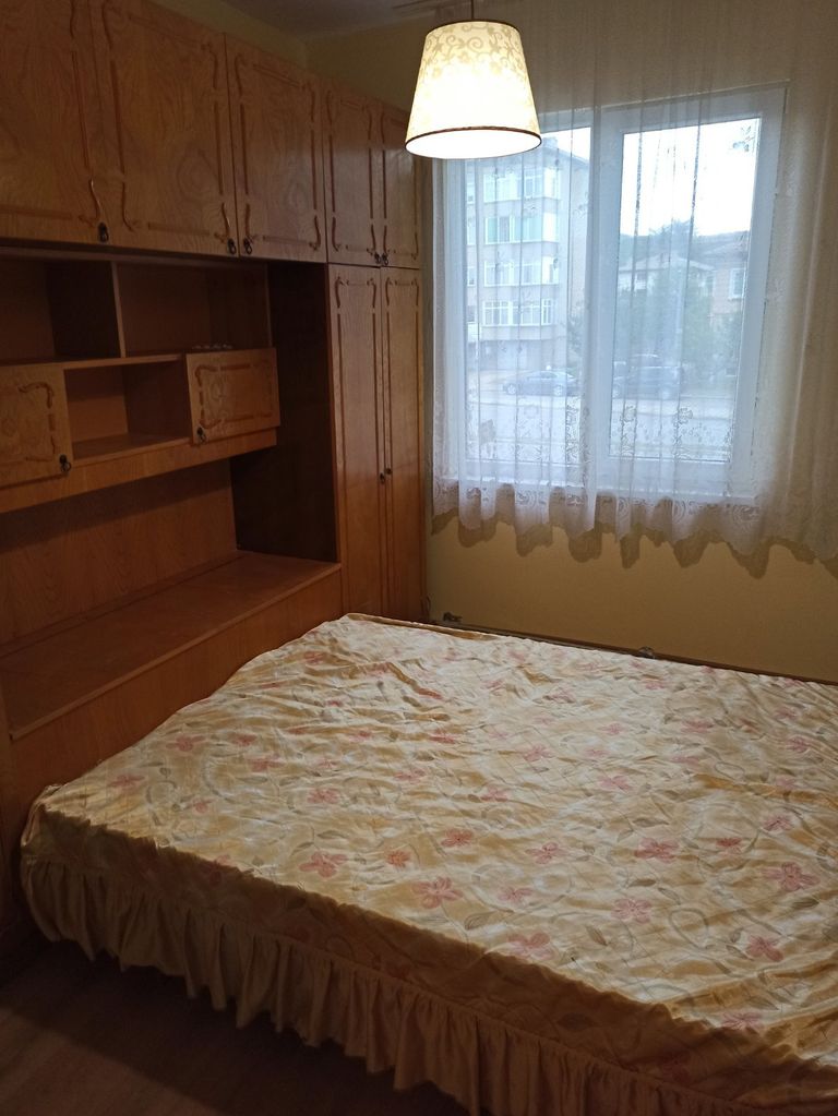 Продава се Двустаен апартамент в Казанлък - 65 кв.м за 4 €/кв.м - Снимка #7