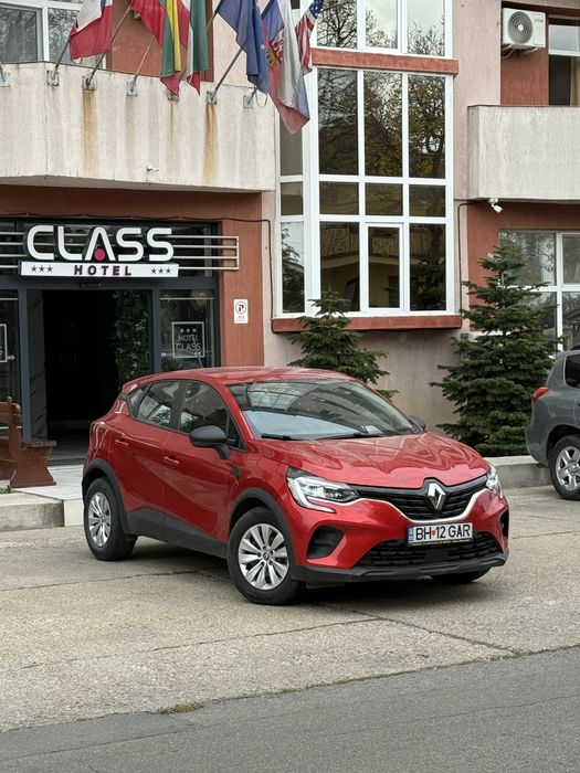 Renault Captur 2021 doar 7.000km TVA deductibil