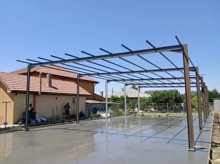 Realizez hale metalice complete formate din :
*cuzinet 
*ferme 
*pane