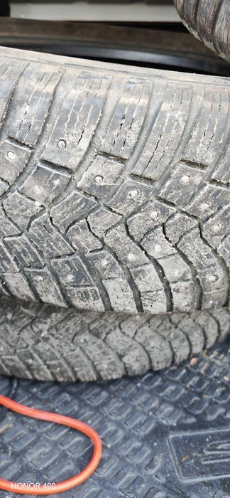 Резина Зимняя б/у