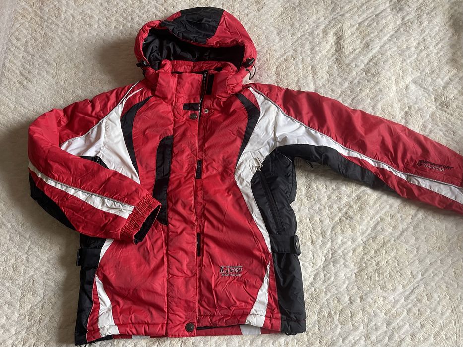 Продам горнолыжный зимний костюм