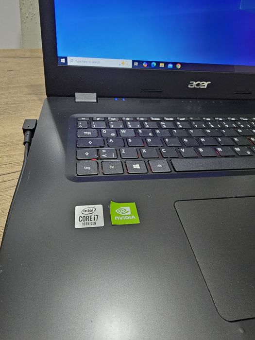 Laptop gaming Acer i7-10510U / Ssd 256gb / 12gb ram / Nvidia Mx230