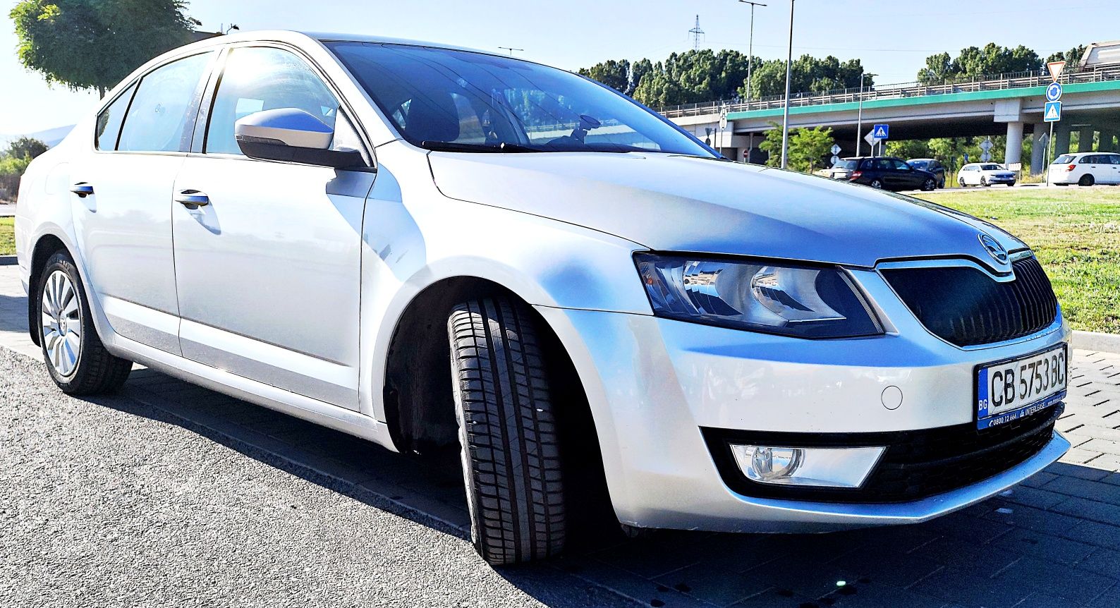 Skoda Octavia 1.6 TDI автомат Еуратек Сервизна история България