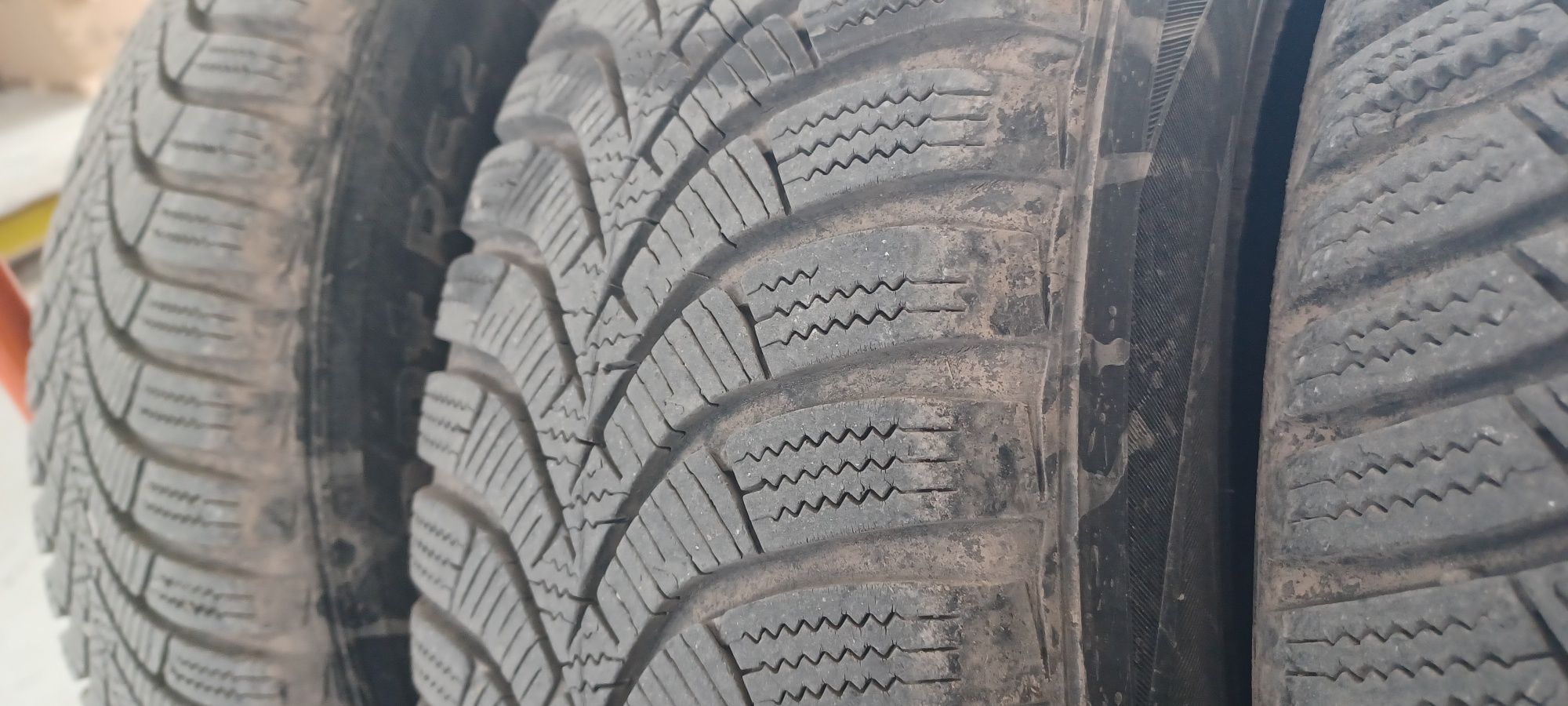 Гуми с джанти 195/60R15 5х100 за VW и Audi