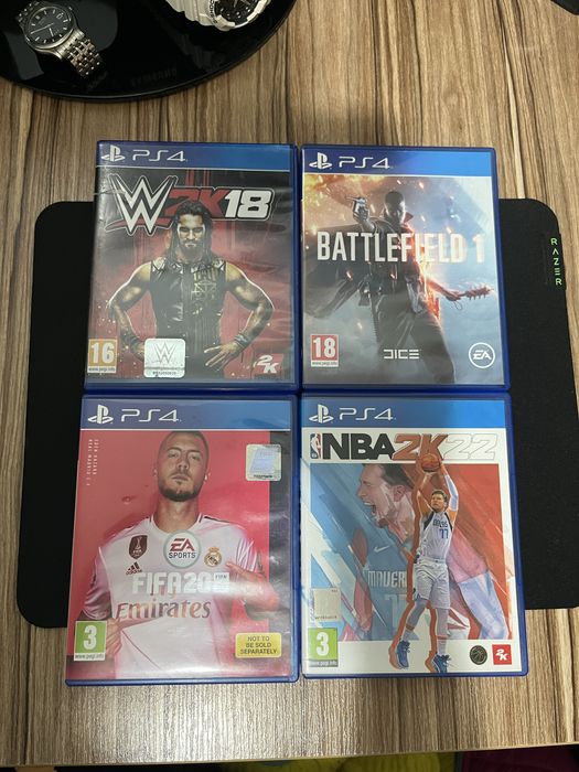 PlayStation 4 500GB + 4 игри БЕЗ Контролер