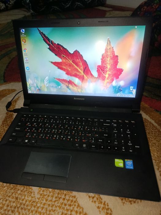 Lenovo  notebuk sotiladi