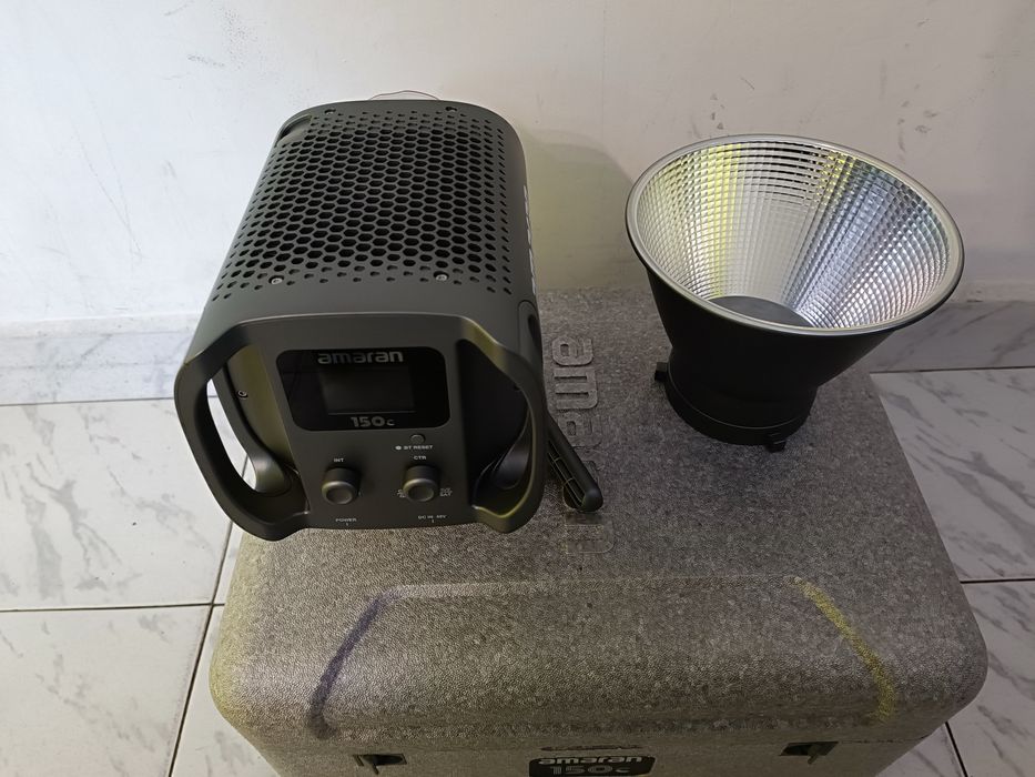 Amaran 150c RGBWW Led студийно осветление