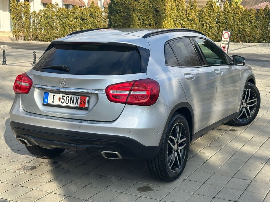 2015 Mercedes-Benz GLA 200 AMG Pachet Automatic