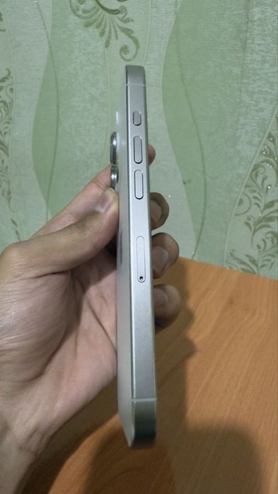 iPhone 15 Pro ideal 100%