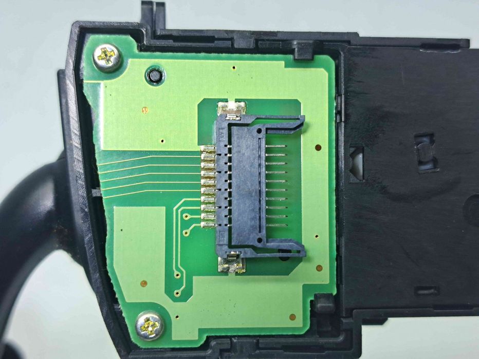 Maneta semnalizare Ford Focus 3 (CB8) [Fabr 2011-2015] AV6T-13335-AB