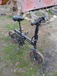Vând bicicleta electrica