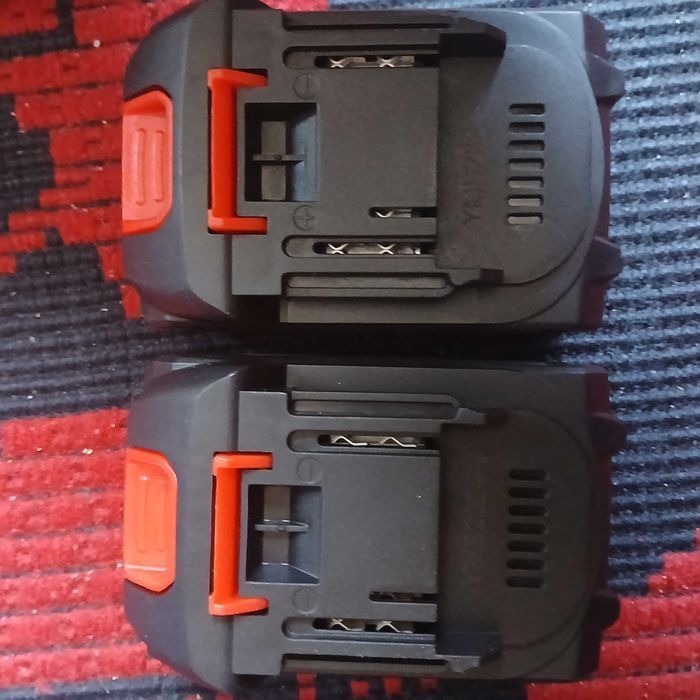 Masina de tuns oi pe 2 acumulatori, 48V,6000mAh,accesorii incluse,noua