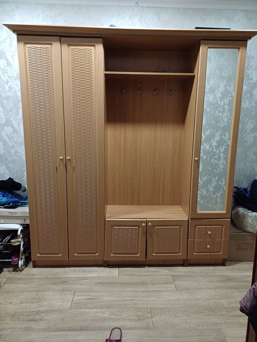 Прихожий в отличном состоянии, цена 40000тыс.тг