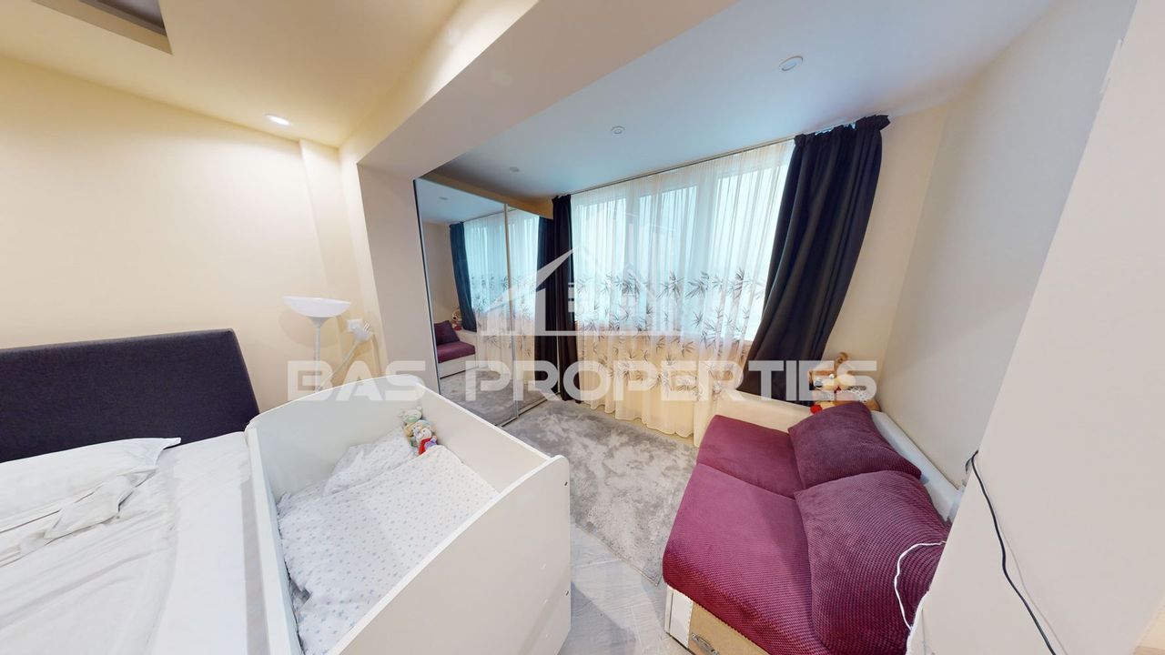 Продава се Четиристаен апартамент в София, Света Троица - 118 кв.м за 2373 €/кв.м - Снимка #5