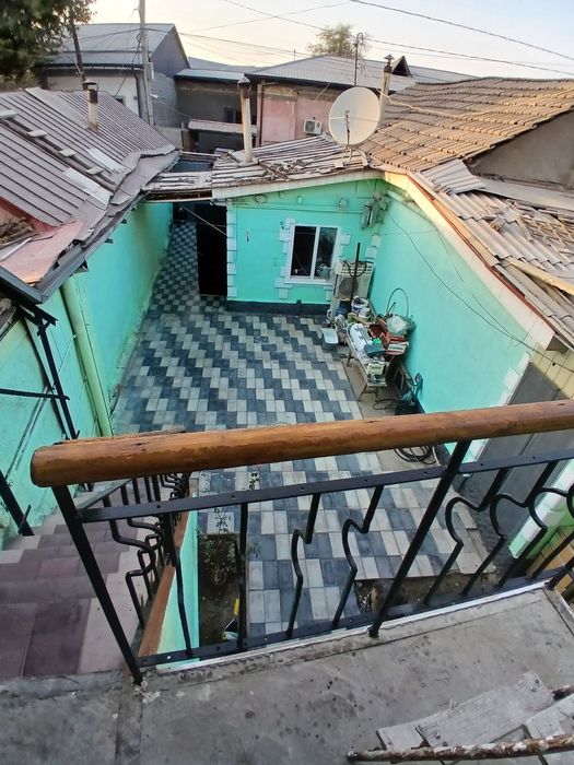 Срочно Продается дом 3 комнаты 1,30 Соток метро Техно-парк