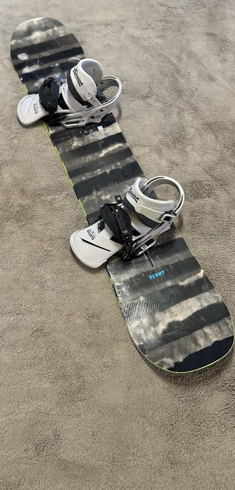 Snowboard burton process + legaturi burton mission