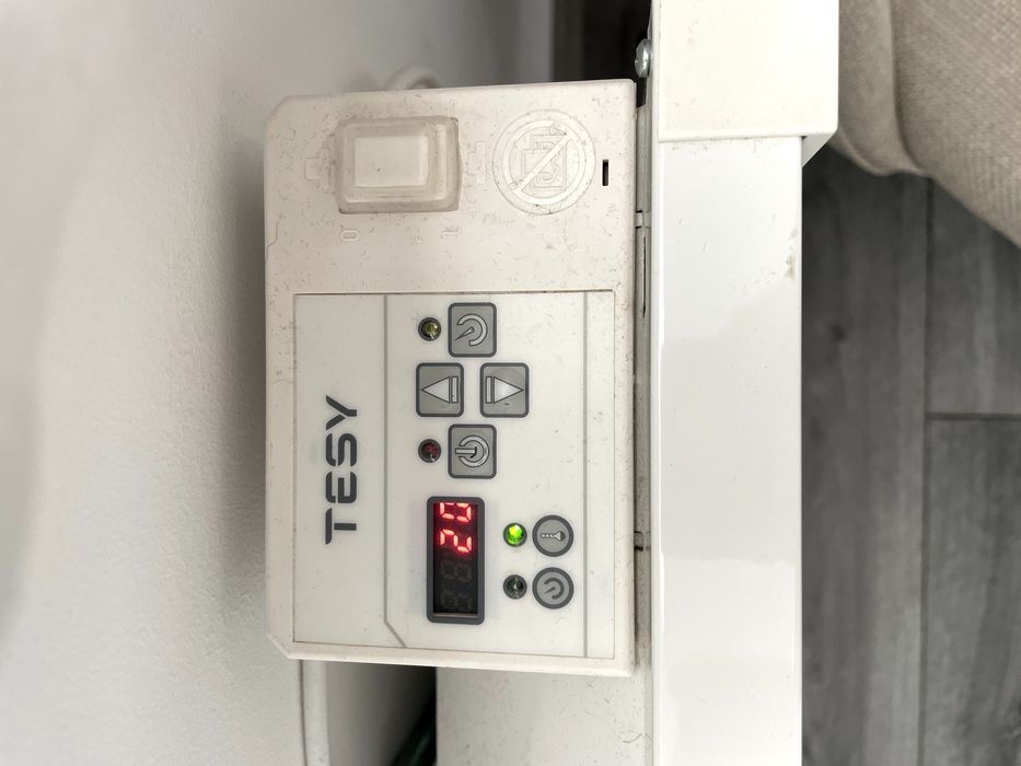 Convector electric Tesy panel