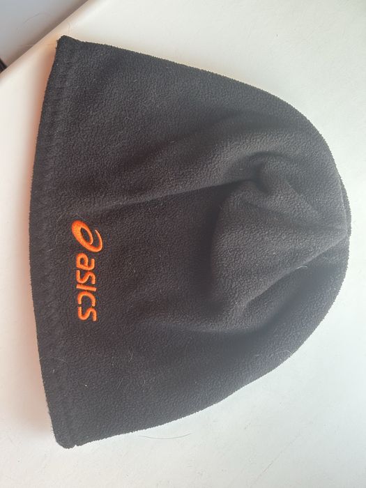 шапка asics зимняя
