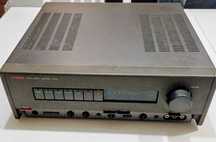 Усилвател Luxman A008 с Bluetooth