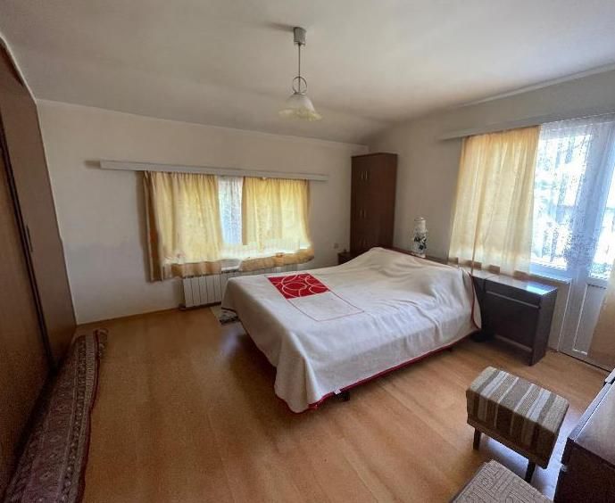 Дава се под наем Къща в София, Симеоново - 150 кв.м за 850 € - Снимка #3