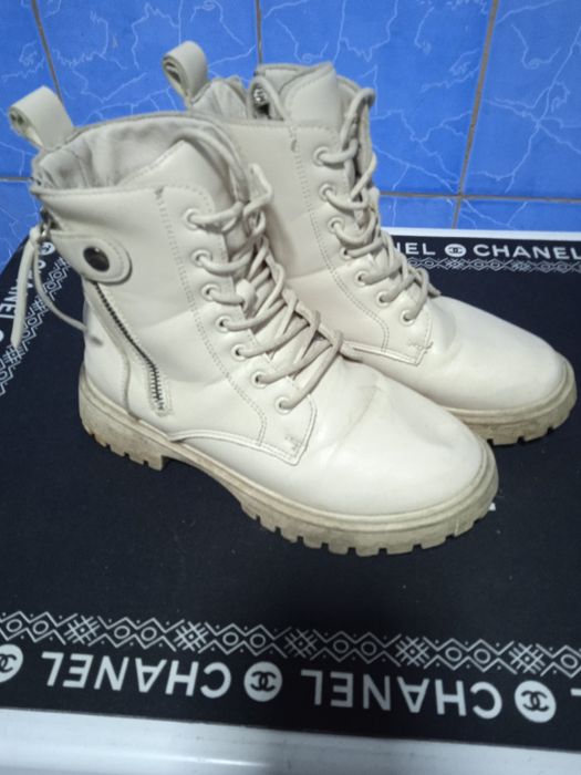 Срочно продам сапожки