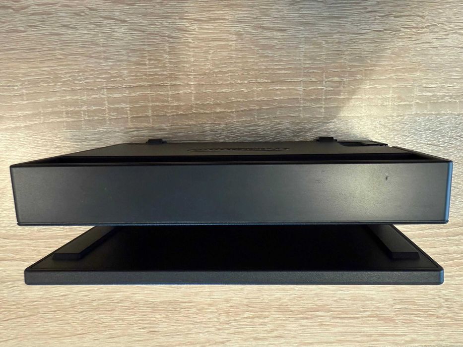 Nintendo Switch v2 + 128GB MicroSD и много аксесоари