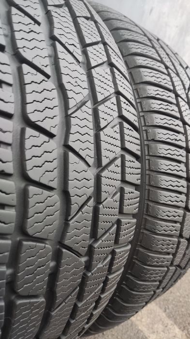 2бр. зимни гуми 225/45/17 Continental
dot22
6.9mm
Добро състояние на г