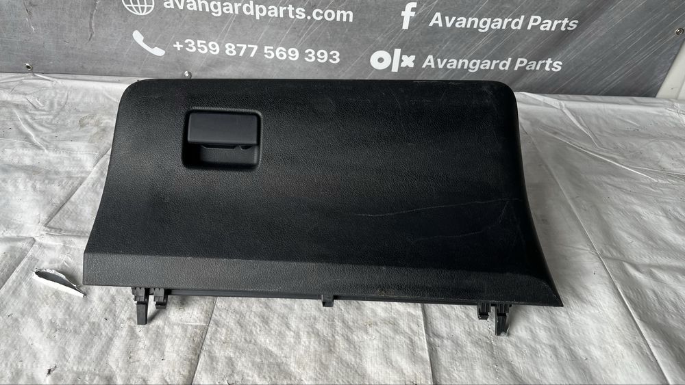 Жабка Toyota Yaris 2011-2018