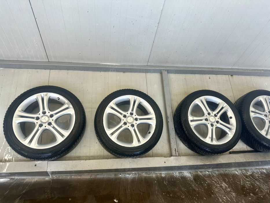 Джанти с гуми R17 Мерцедес 5х112