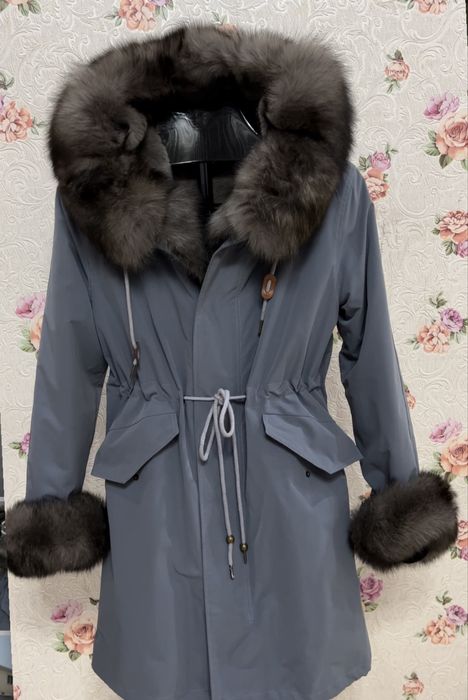 Парка нежно голубого цвета