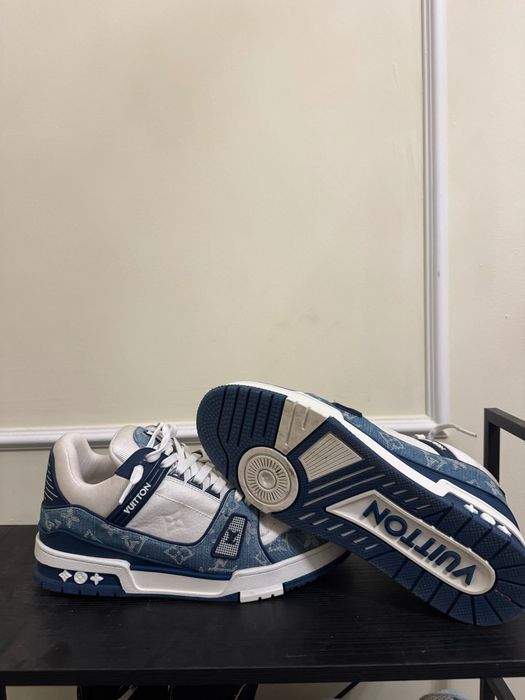 *Black Friday Sale* Off white/Yeezy/Lv Trainers  (descriere)