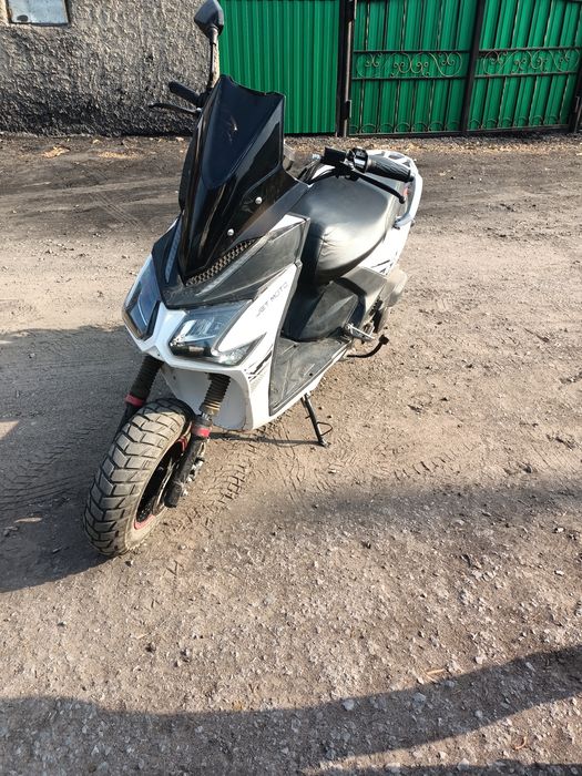 Скутер самурай 175кубов