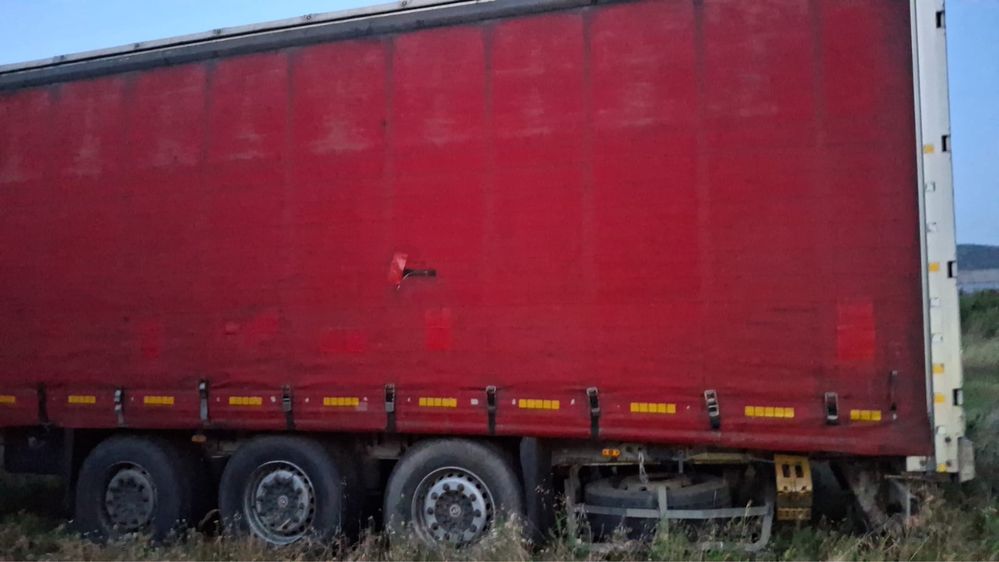 Vand semiremorca Fruehauf