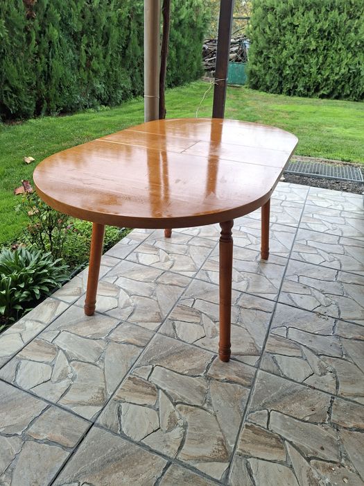 Трапезна разтегателна маса