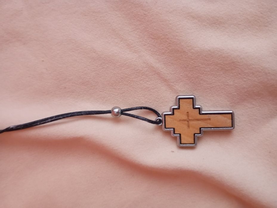 Религиозни кръстчета за врата.