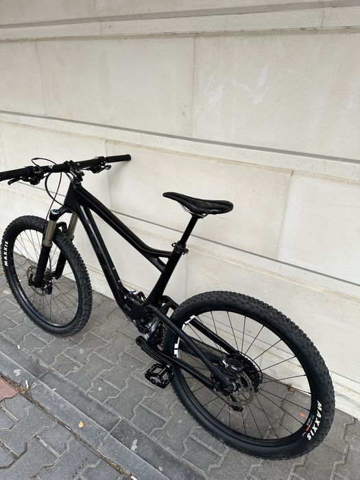 GT sensor 27.5 карбонов велосипед / колело
